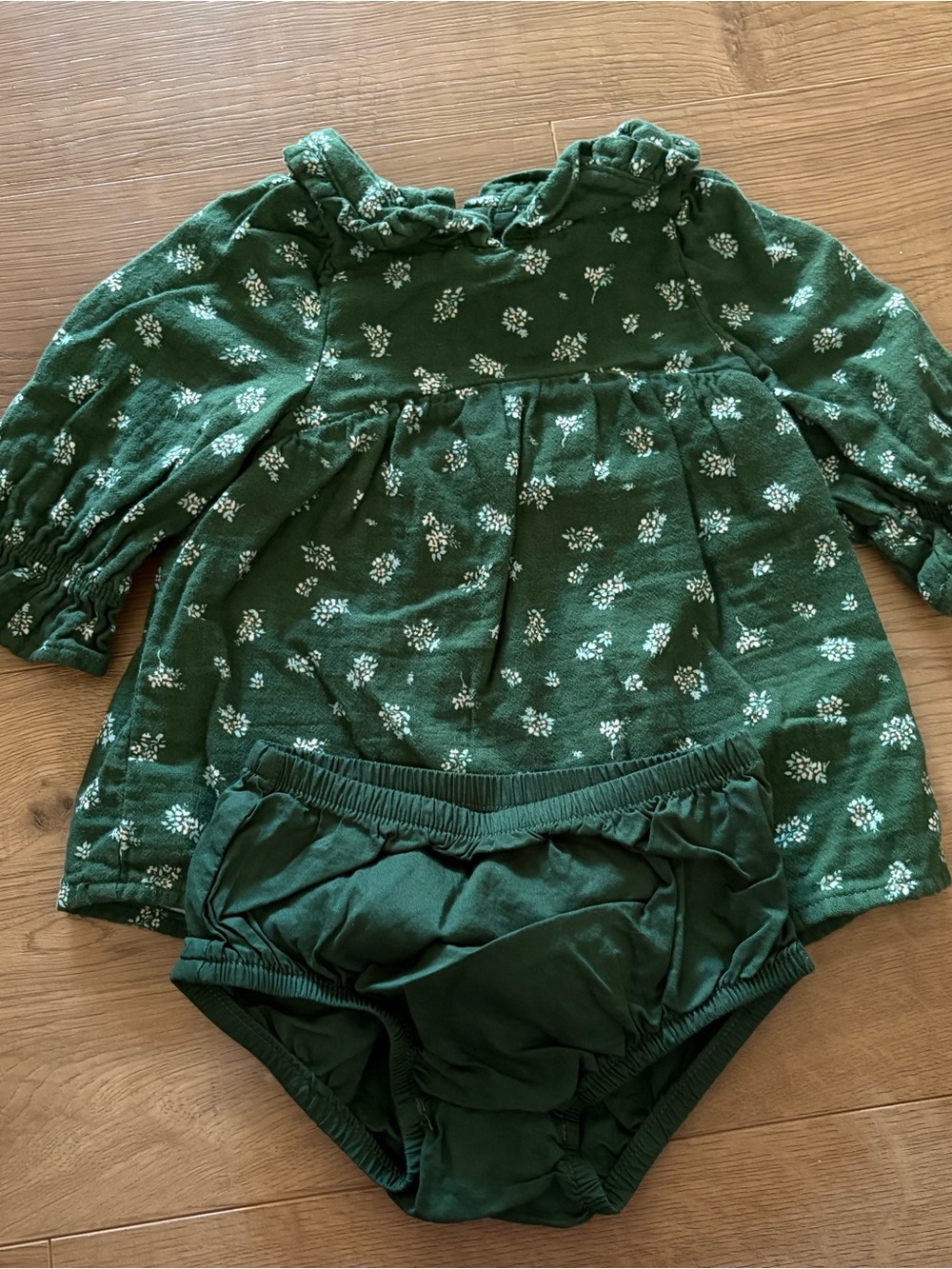 cloud island Green Floral Long-Sleeve dress